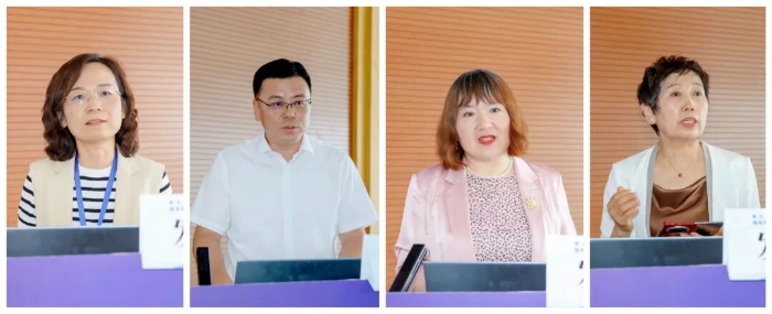 吴.jpg